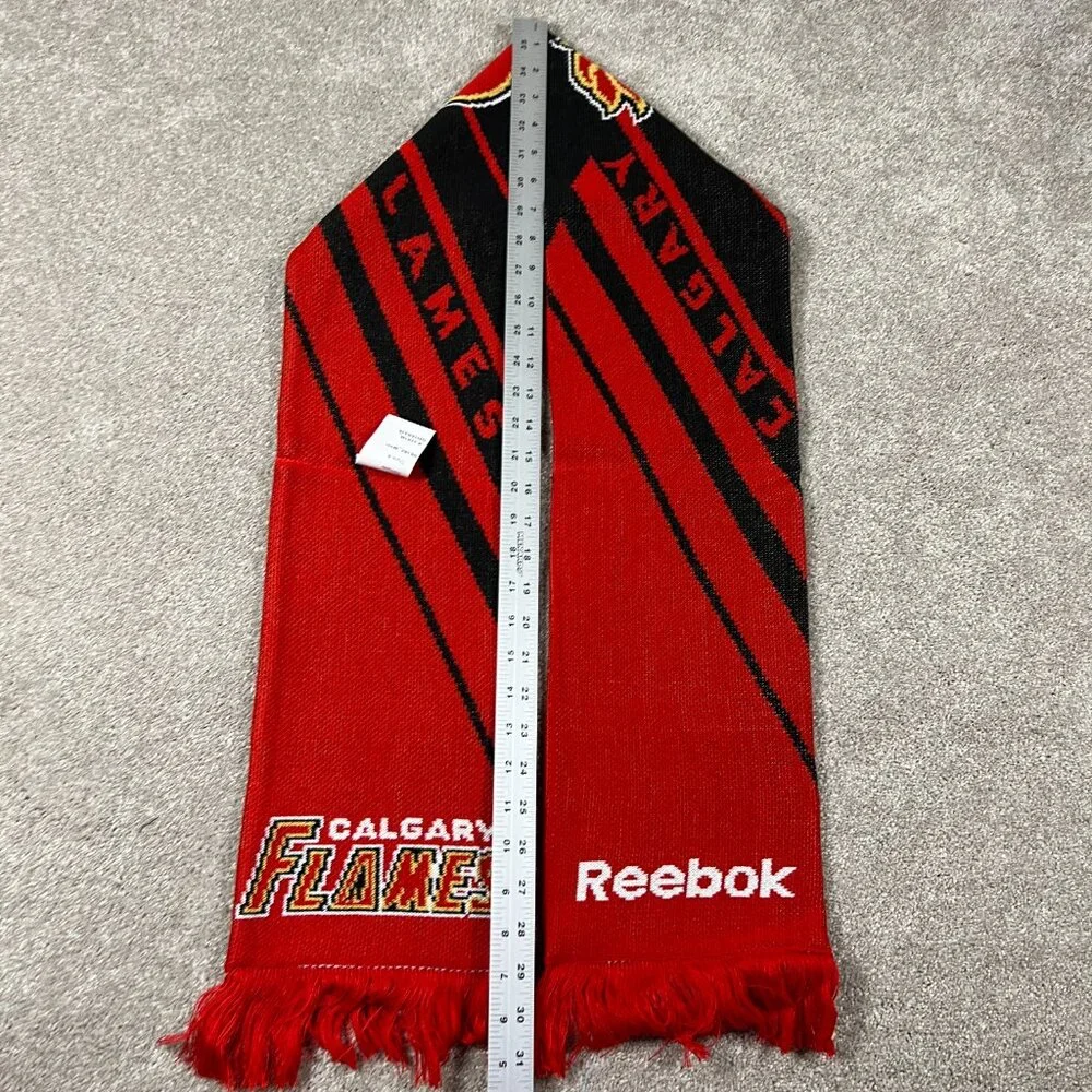 Reebok Unisex OSFA Red Black Winter Fringe Calgary Flames‎ Ice Hockey Scarf NWT